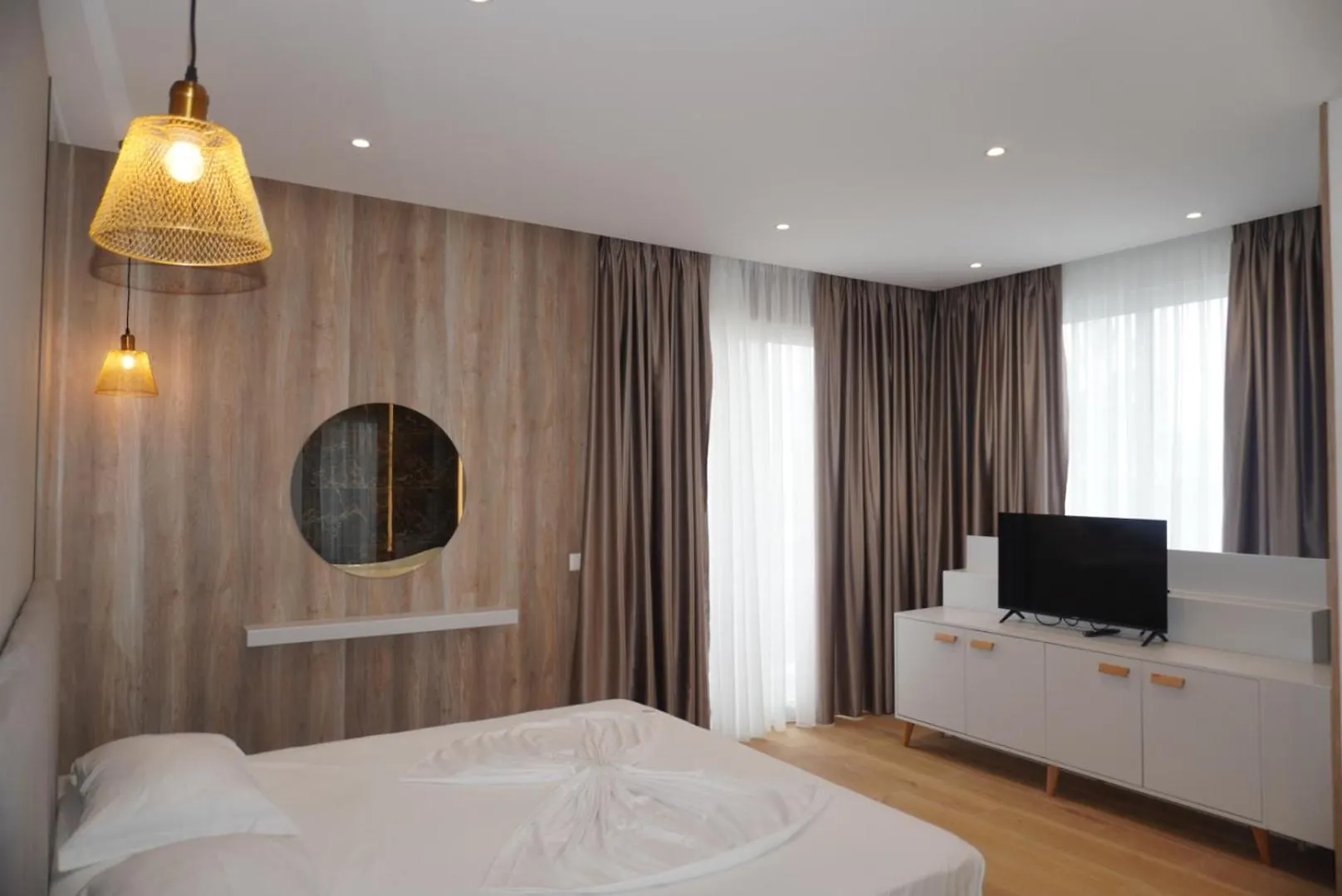 Station touristique Hotel Colis Tirana Albanie