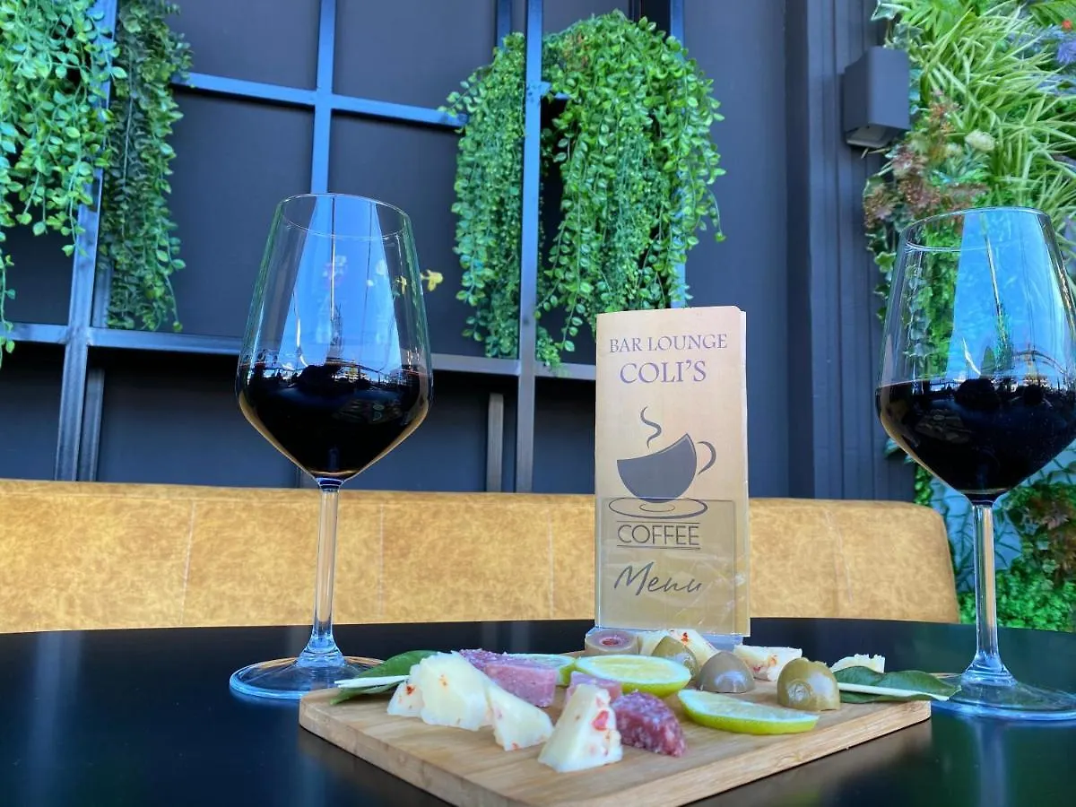 Hotel Colis Kamez Rezort