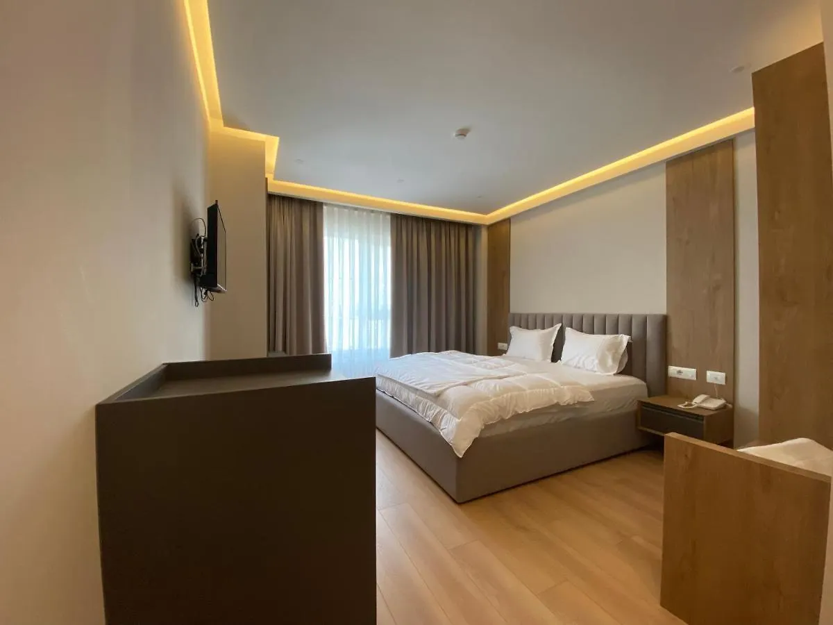 Resort Hotel Colis Tirana