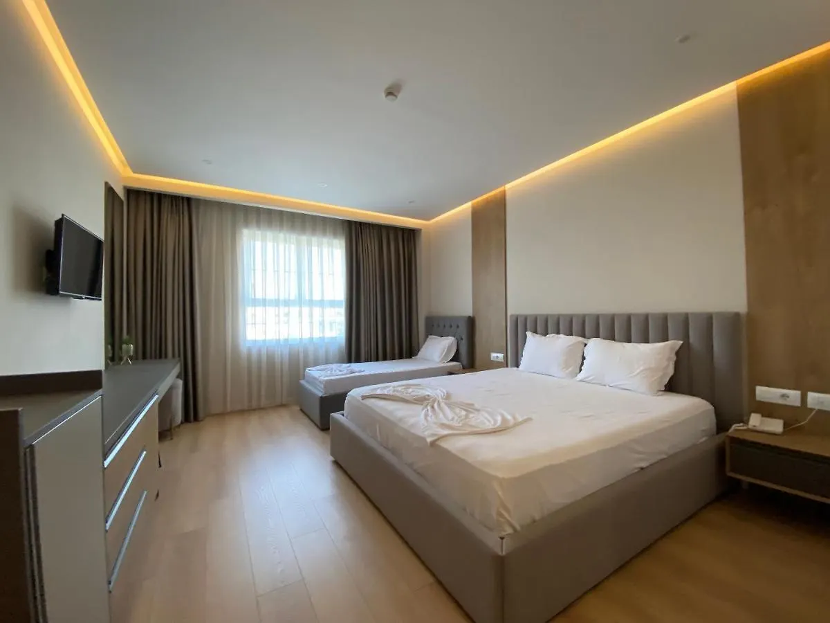 Hotel Colis Tirana