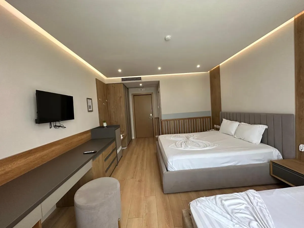 Hotel Colis Tirana
